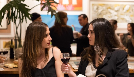 Clau García y Any Carrillo.