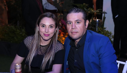  Karina Cuevas y Carlos Lozano.