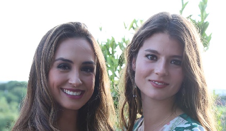  Bárbara Cadena y Daniela Meade.