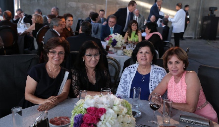  Beatriz Orozco, Patricia Arce, Cristina Moreno de Hinojosa y Keny Anaya.