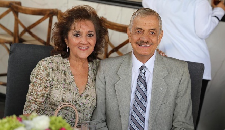  Margarita Labastida y Saad Sarquis.