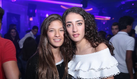  Loretta Abud y Luciana Abud.