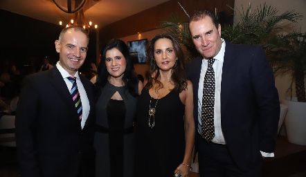  Héctor Navarro, Martha Aldrett, Cristina Villalobos y Luis Nava.