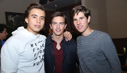  Oscar Ruiz, Miguel Meade y Galo Galván.