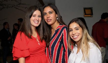  Lilian Narváez, Arantza Herrera y María Soria.