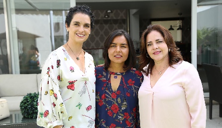  Maricel Gutiérrez, Lorena Torres y Gaby Carreón.