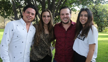  Barra Meade, Paty Dantuñano, Abraham Gallegos y Renata Olivares.
