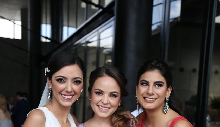  Fernanda Arriaga, Ali Díaz Infante y Lu Castelo.