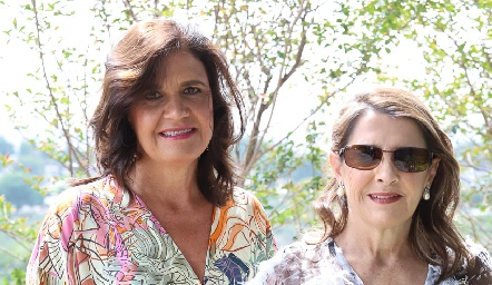  Maribel Martínez y Mayte Bustindui.