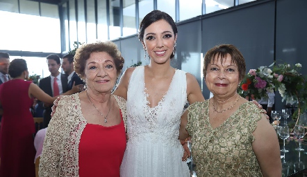  Fabiola de Arriaga, Fernanda Arriaga y Norma Sosa.