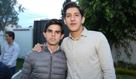  Gustavo Medina y Daniel Villarreal.