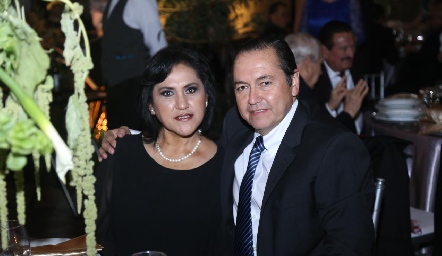  Ruth y Juan Carlos Valle.