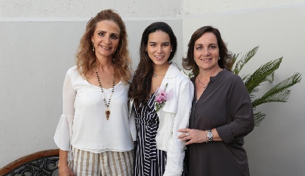  Beatriz Rangel de Martell, Sandra Villalobos y Sandra Estúa de Villalobos.