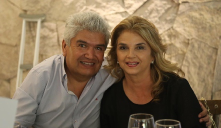  Francisco Ruiz y Luz María Márquez de Ruiz.