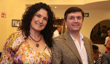  Gina Guerrero y Ramiro Rodríguez.