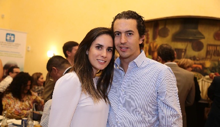 Mónica Rodríguez y Mauricio Abella.