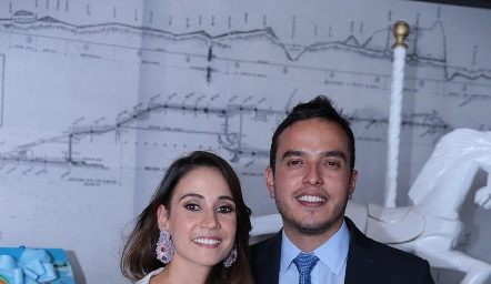  Ximena Mirabal y Toño Méndez.