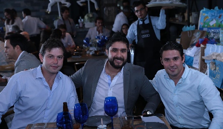  Carlos Zacarías, Alejandro Alvarado y Juan José Alonso.