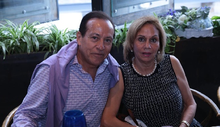  José Antonio Castro y Silvia García.