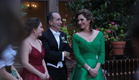  Priscila, Pepe y Mónica Medlich.