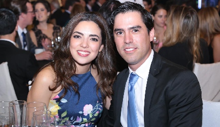  Nadia Solís y Alejandro González.