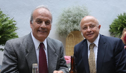  Roberto Hermosillo y Antonio Cueli.