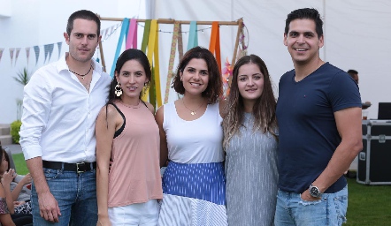  Carlos Del Valle, Claudia Díaz de León, Valeria Siller, Paulina Dibildox y Miguel Soria.