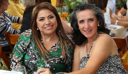  María Luisa Martínez y Lulú Álvarez.
