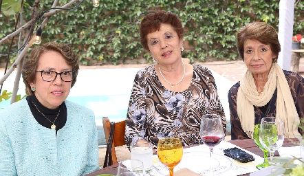  Gloria Vega, Malú Pedroza y Bertha Olivares.