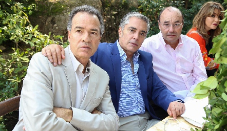  José Luis Hernández, Gerardo Serrano y Fernando López.