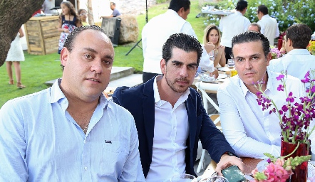  Francisco Torres, Alejandro Valladares y Güicho Fernández .