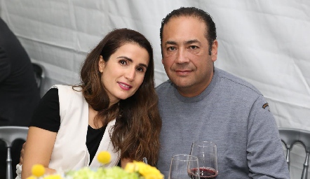  Lourdes Orozco y Evaristo Lafuente.