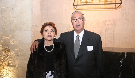  María Eugenia y Luis Enríquez.