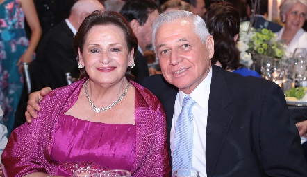  Pilar Rangel y Gonzalo Anaya.