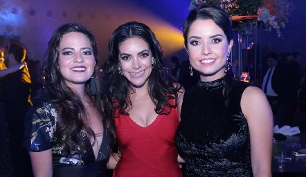 Andrea Hernández, Ana Rodríguez y Gaby Díaz Infante.