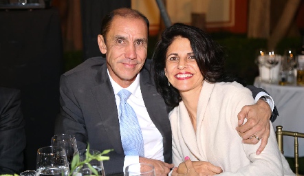  Jesús González y María Elena Güemes.