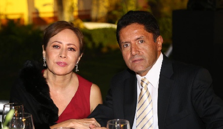 Jesús Jasso y Gloria Acosta.