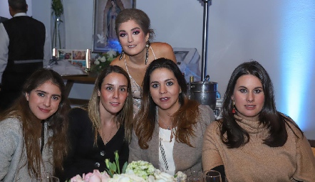  Montse Toranzo, Jimena Castillo, Silvana Zendejas, Fernanda Castillo e Isa López.