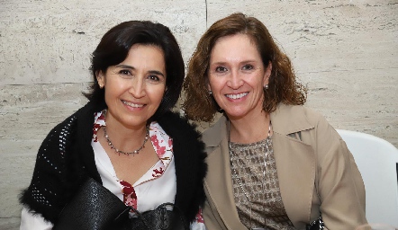  Pilar de la Rosa y Mónica Dorador.