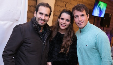  José Martín Alba, Jessica Martín Alba y Javier Meade.