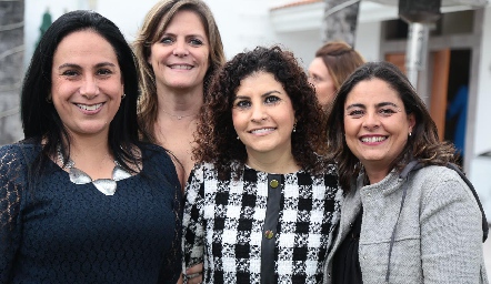  Marcela de la Maza, Martha Malo, Roxana Gómez y Rocío Ortuño.