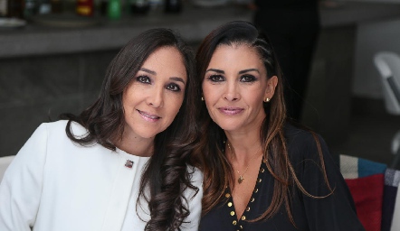  Vero Méndez y Lizette Gómez.
