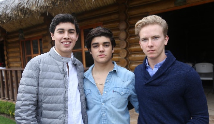  Fernando Marín, Mario Gutiérrez y Paulo Porrino.