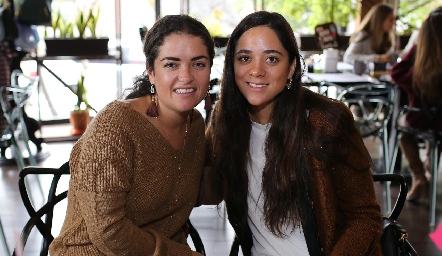  Isabel Torre y Armida César.