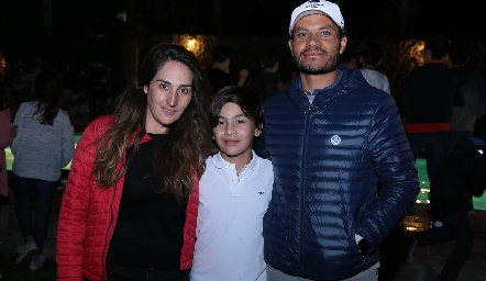  Lorena, Maiky y Miguel Fernández.