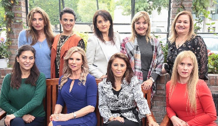  Fátima Joseph, Gina Ress, Maricarmen López, Gloria Kuri, Blanca Góngora, Verónica García, Minerva Silva, Olga Muñoz y Linda Castillo.