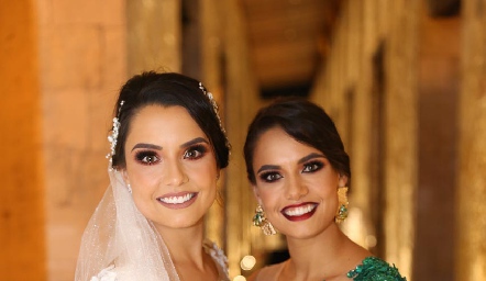  Las hermanas Gaby y Marcela Díaz Infante Andrés.