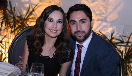  Mónica Ramírez y Edgar Abud.