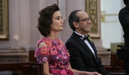 Gabriela Andrés y Enrique Díaz Infante, papás de la novia.