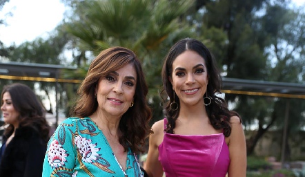  Laura Mitre y Ana Laura Rodríguez.